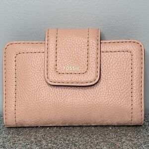 Fossil Madison Blush Leather Multifunction Wallet NWT